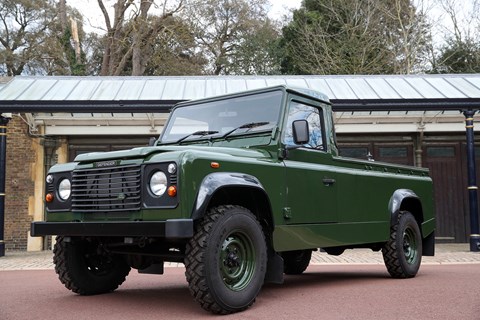 The Land Rover hearse is based on a Td5 military-spec Defender (Getty)