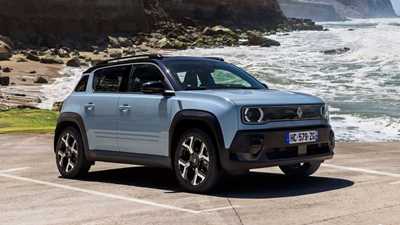 Renault 4 E-Tech UK pricing: strong value for your money