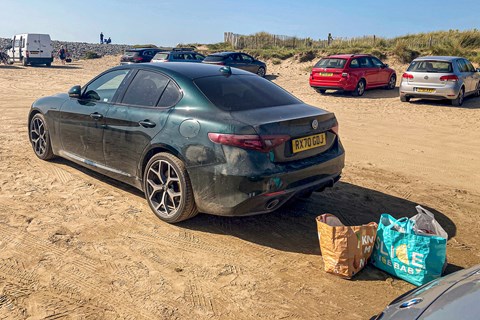 giulia veloce beach