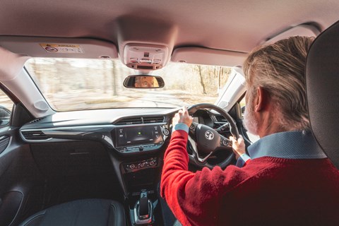 corsa e ltt ben driving