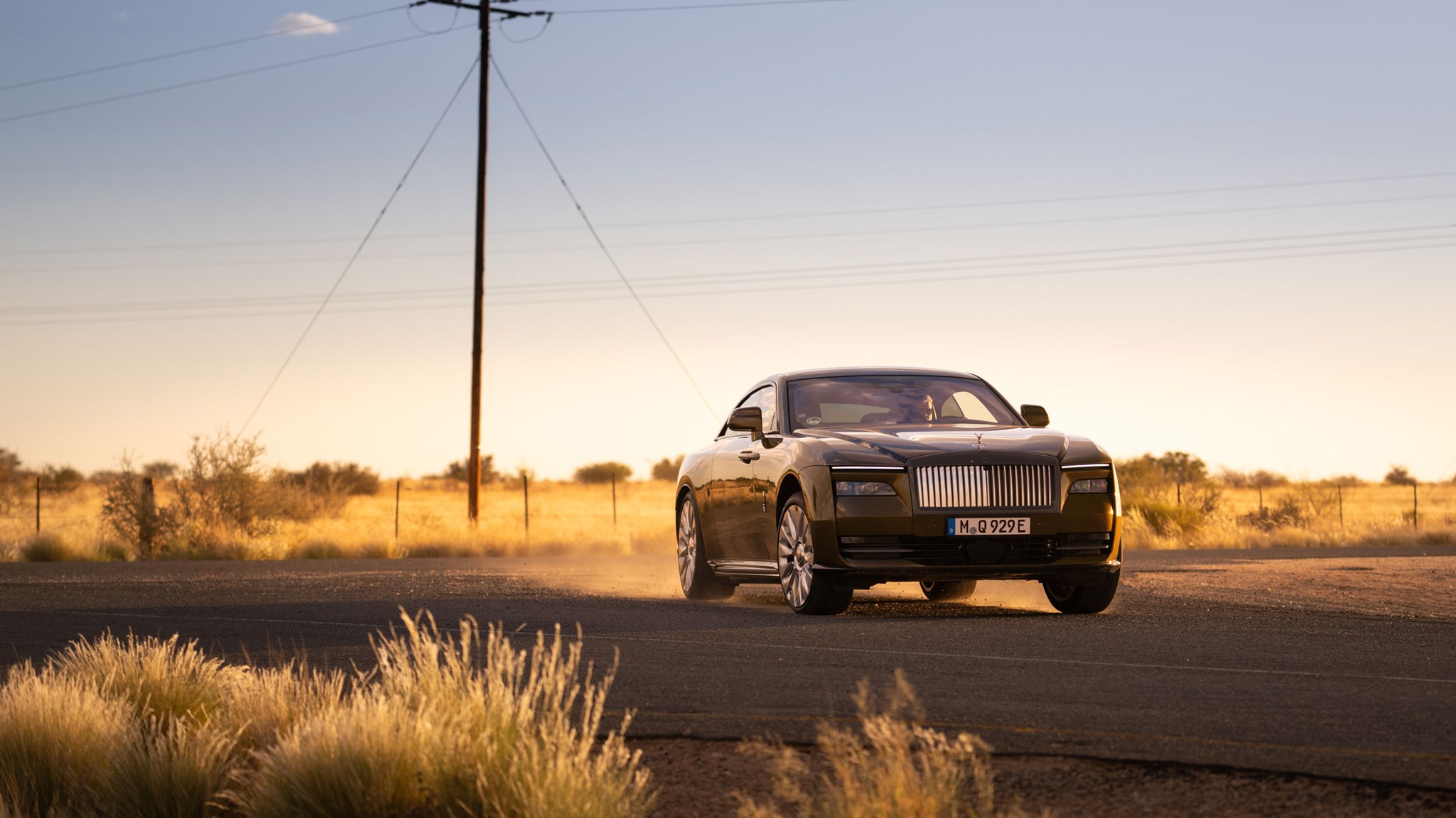 Rolls-Royce Spectre EV 2023 Review: Stylish First Effort