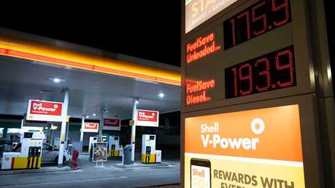 UK pump prices hit nearly £2 a litre in March 2022 (Getty)