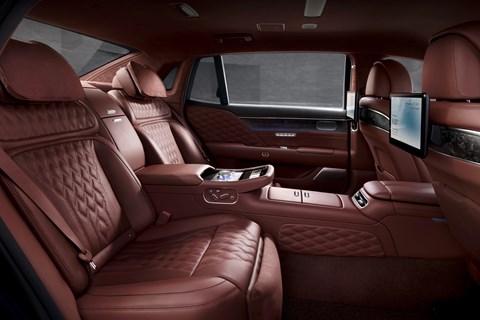 g90 rear seats