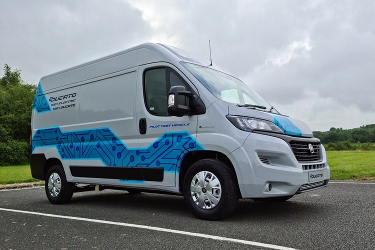 Cars & Vans, Electric & Hybrid - Renault UK
