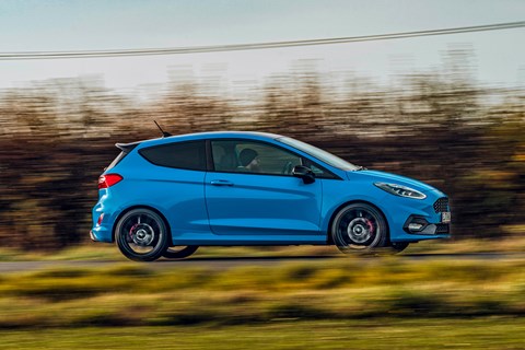 fiesta st side pan