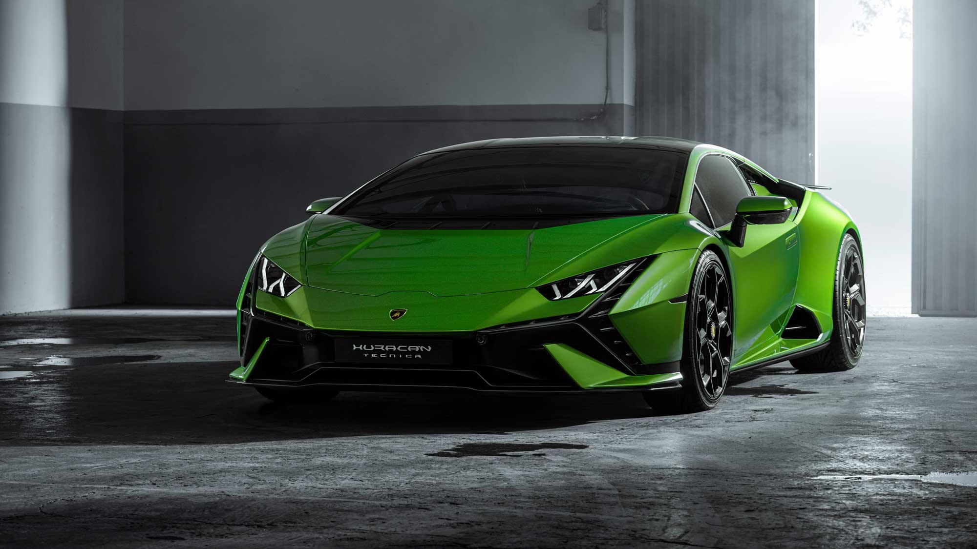 Lamborghini Huracan Tecnica: old bull, new tricks | CAR Magazine