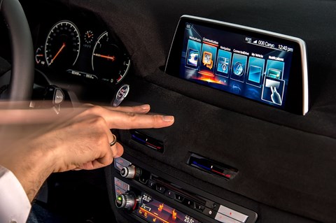 Gesture control: BMW 7-series