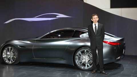 Shiro Nakamura alongside the Infniti Essence