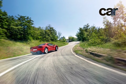 The art of motion: Ferrari 488 GTB sideways, turbos a-spinning