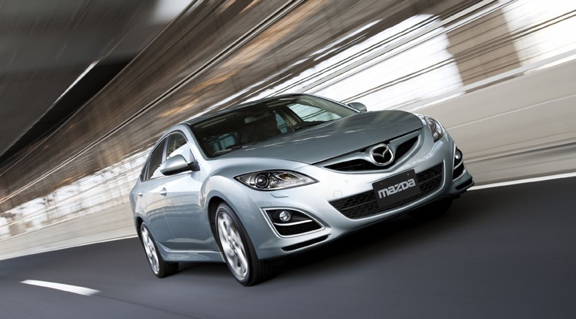 Mazda 6 facelift (2010) first official pictures
