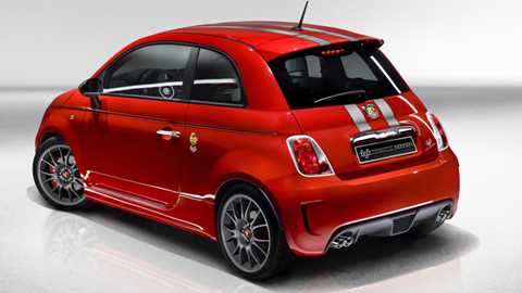 A Ferrari wannabe: the Fiat 500 specced up in Ferrari garb