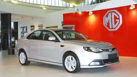 The MG 6 saloon, shown today for the first time in Europe