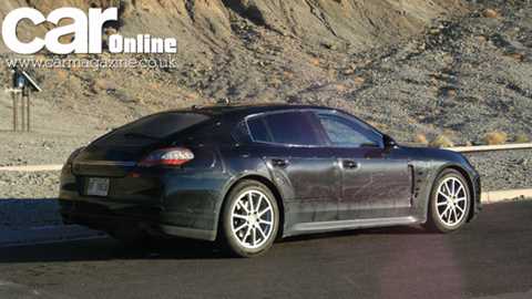 Porsche Panamera spied by a reader