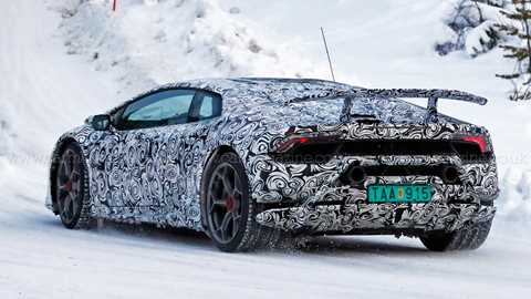 2017 Lamborghini Huracan Superleggera spy shots