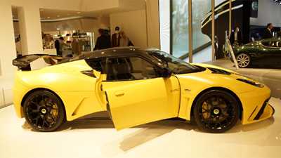 Lotus Evora GTE and Elise S (2012) at Frankfurt motor show