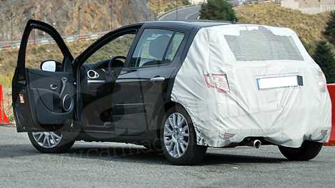 Renault Clio facelift: the spy pictures