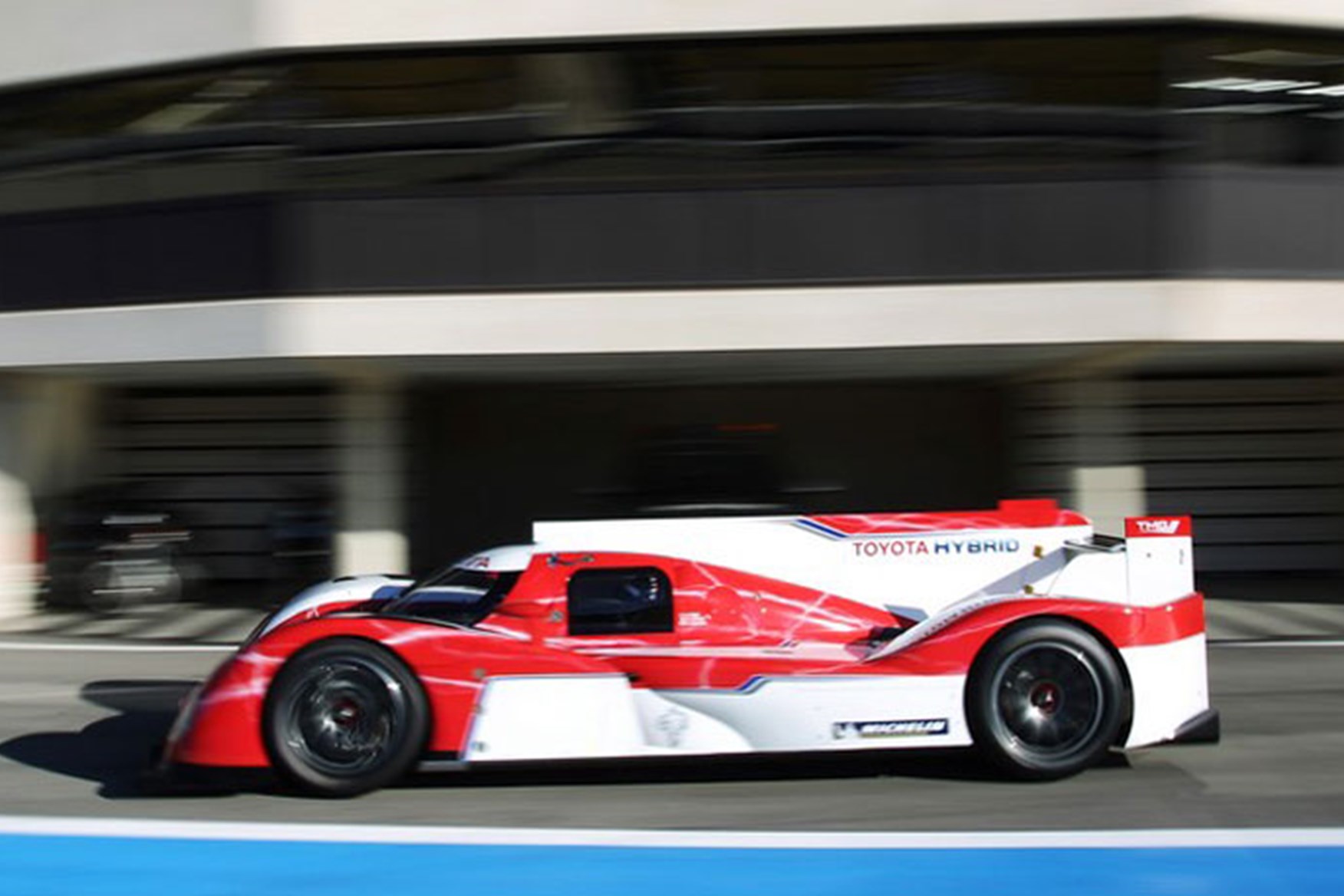 トヨタ TS030 ハイブリッド 2012 DENSO Toyota TS030 Hybrid (2012) first pics of new Le Mans racer