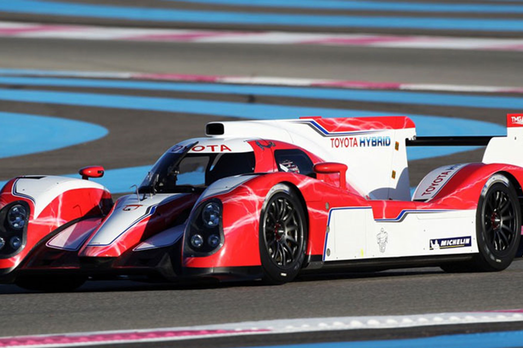 トヨタ TS030 ハイブリッド 2012 DENSO Toyota TS030 Hybrid (2012) first pics of new Le Mans racer