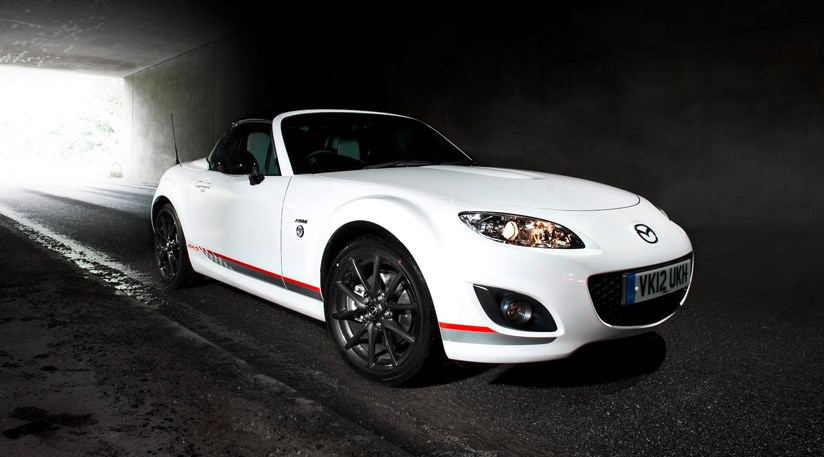 Mazda MX-5 Kuro Edition (2012) first official pictures