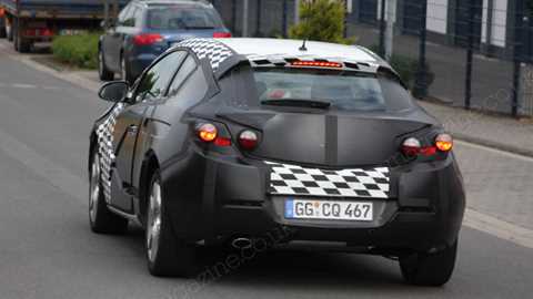 The new three-door Vauxhall Astra arrives later in 2011