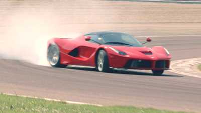 Ferrari LaFerrari (2014) CAR video review