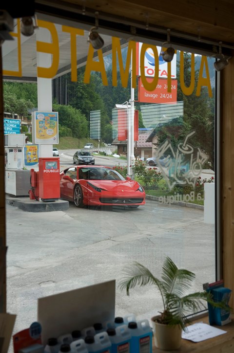 Ferrari 458 Italia CAR pictures