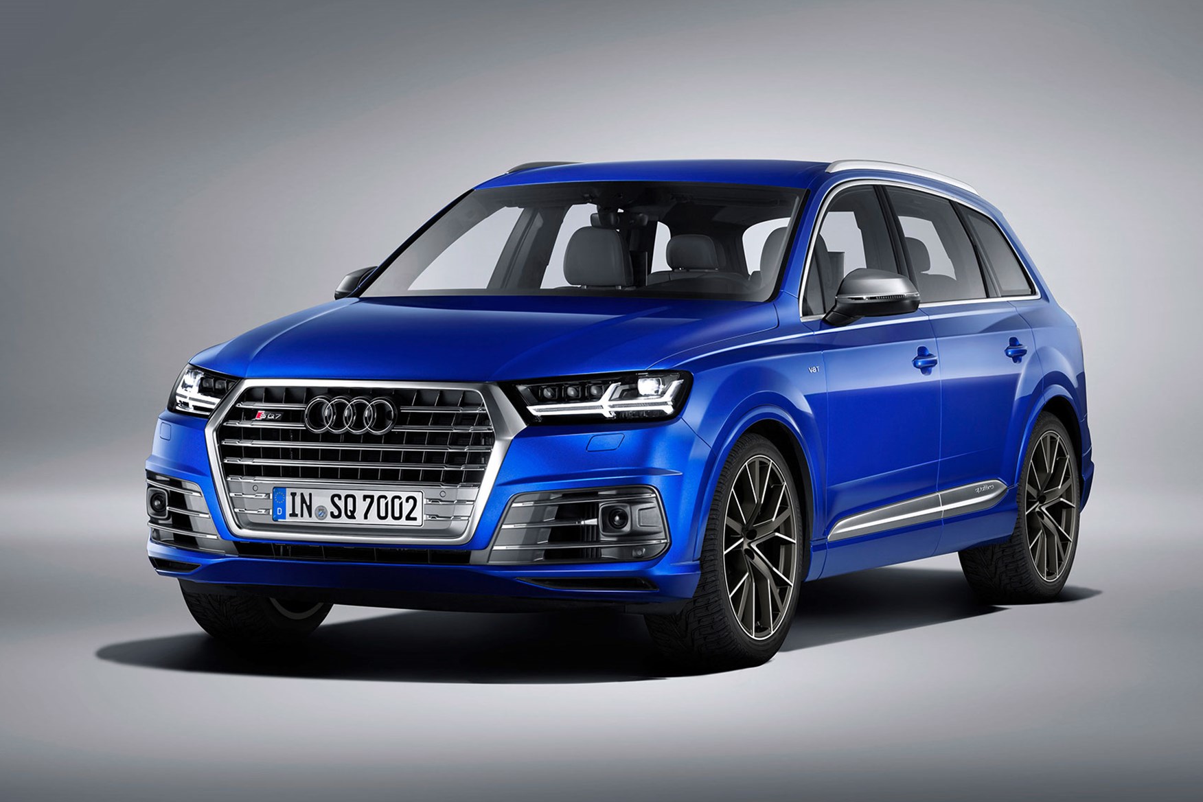 Audi q7 deals ev