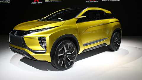 The eX concept previews Mitsubishi's upcoming compact crossover
